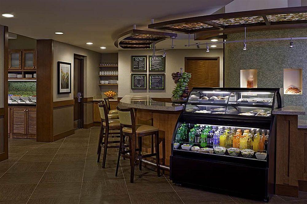 Hyatt Place Mystic Restaurante foto