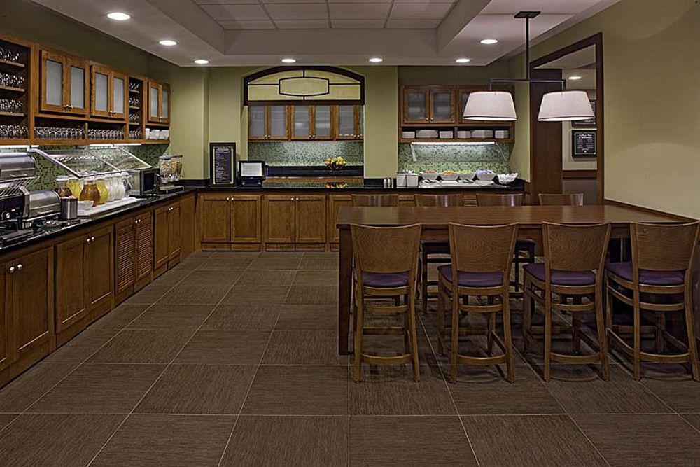 Hyatt Place Mystic Restaurante foto